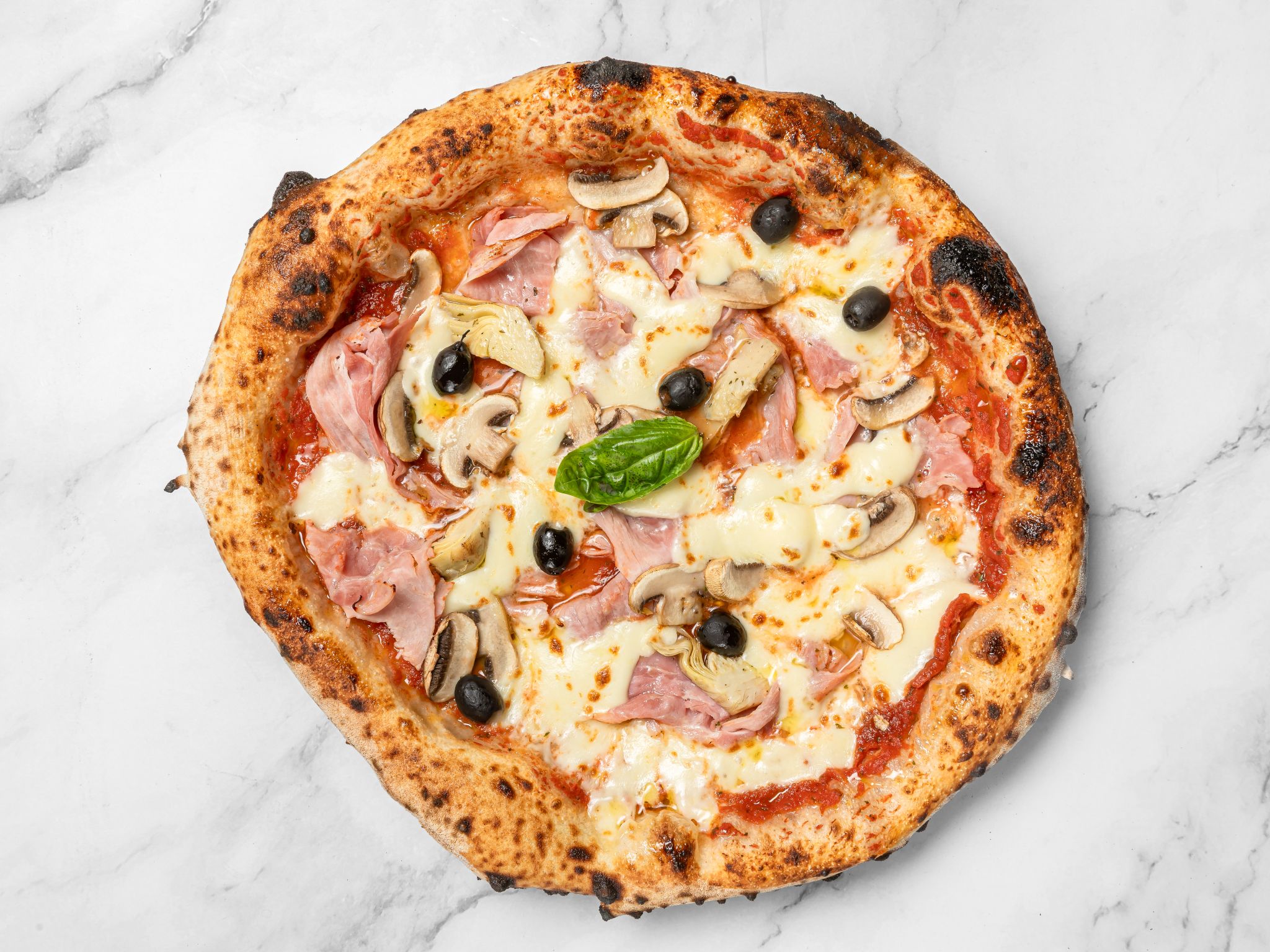 Basilikum Pizza Napoletana